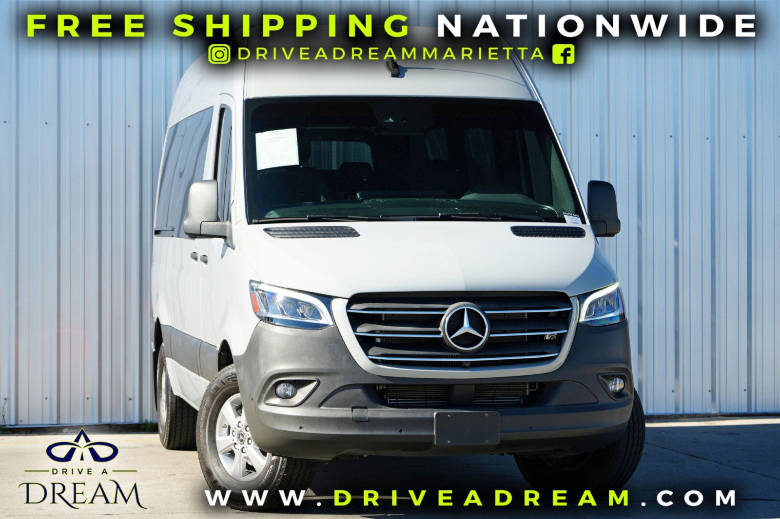 Used 2022 Mercedes-Benz Sprinter 1500 image 2