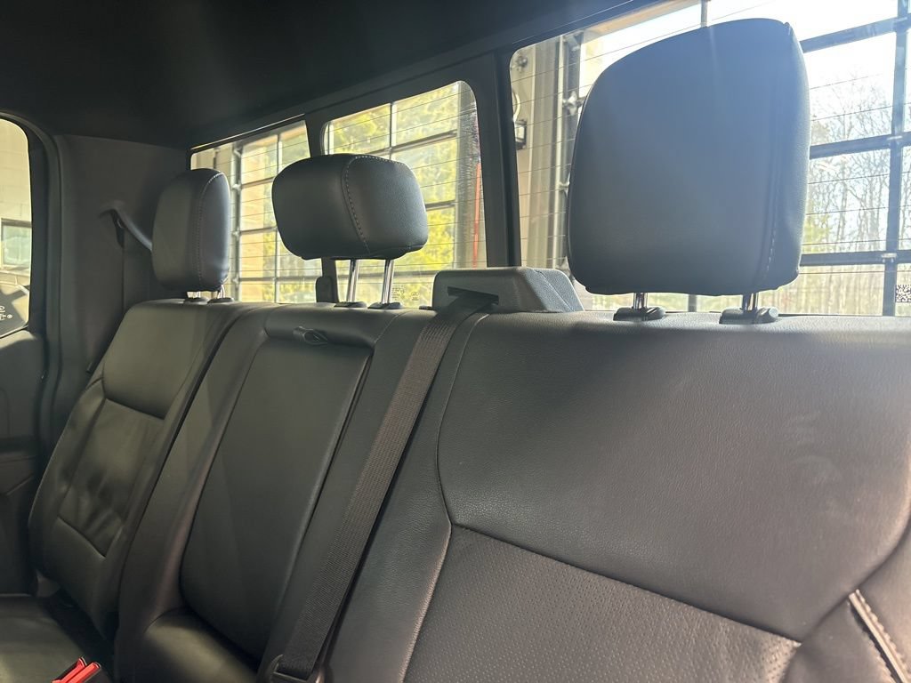 Used 2024 Ford F150 Lariat AWD/4WD image 17