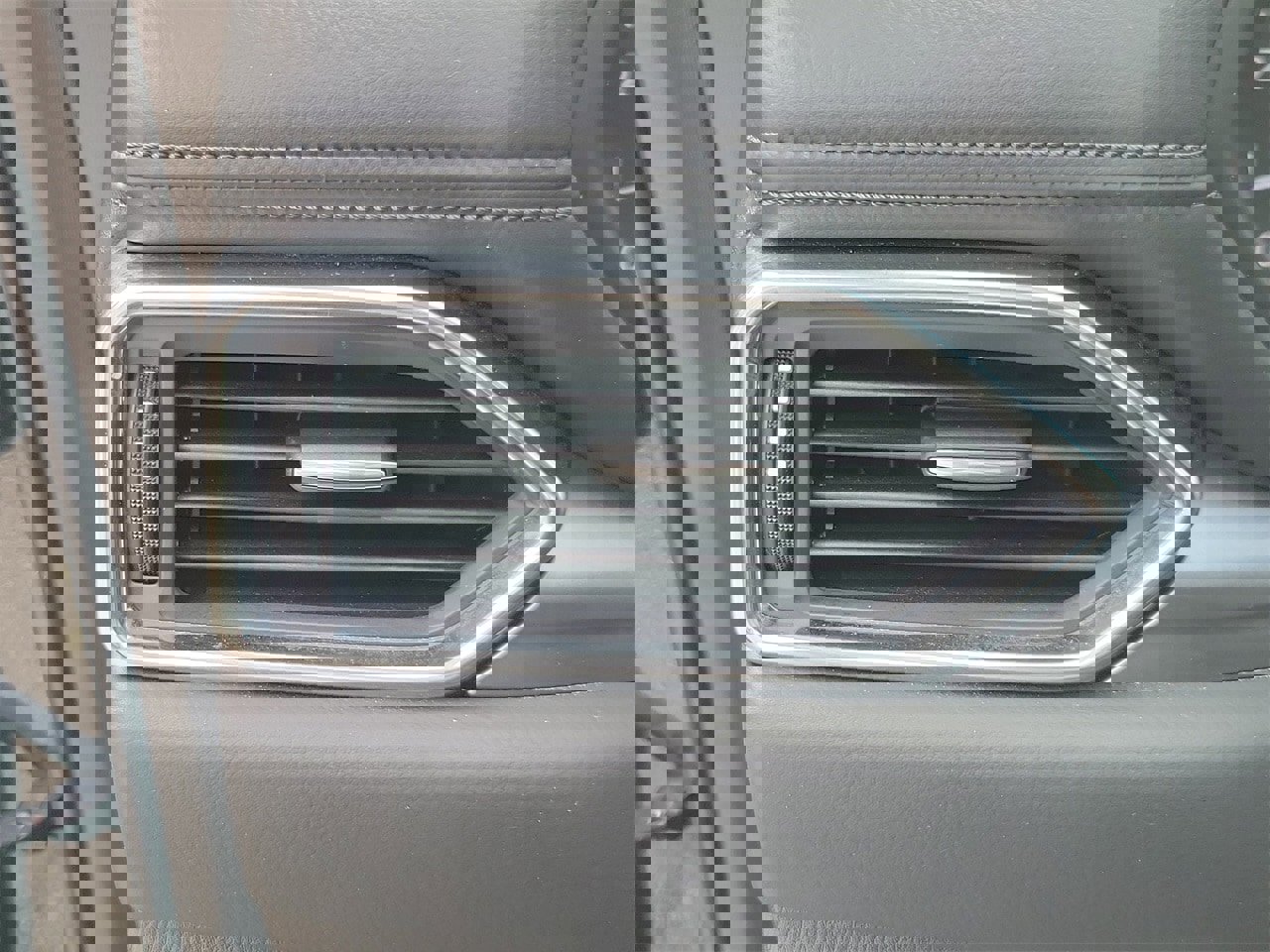 Used 2025 MAZDA CX-5 AWD 2.5 S w/ Preferred Package image 33