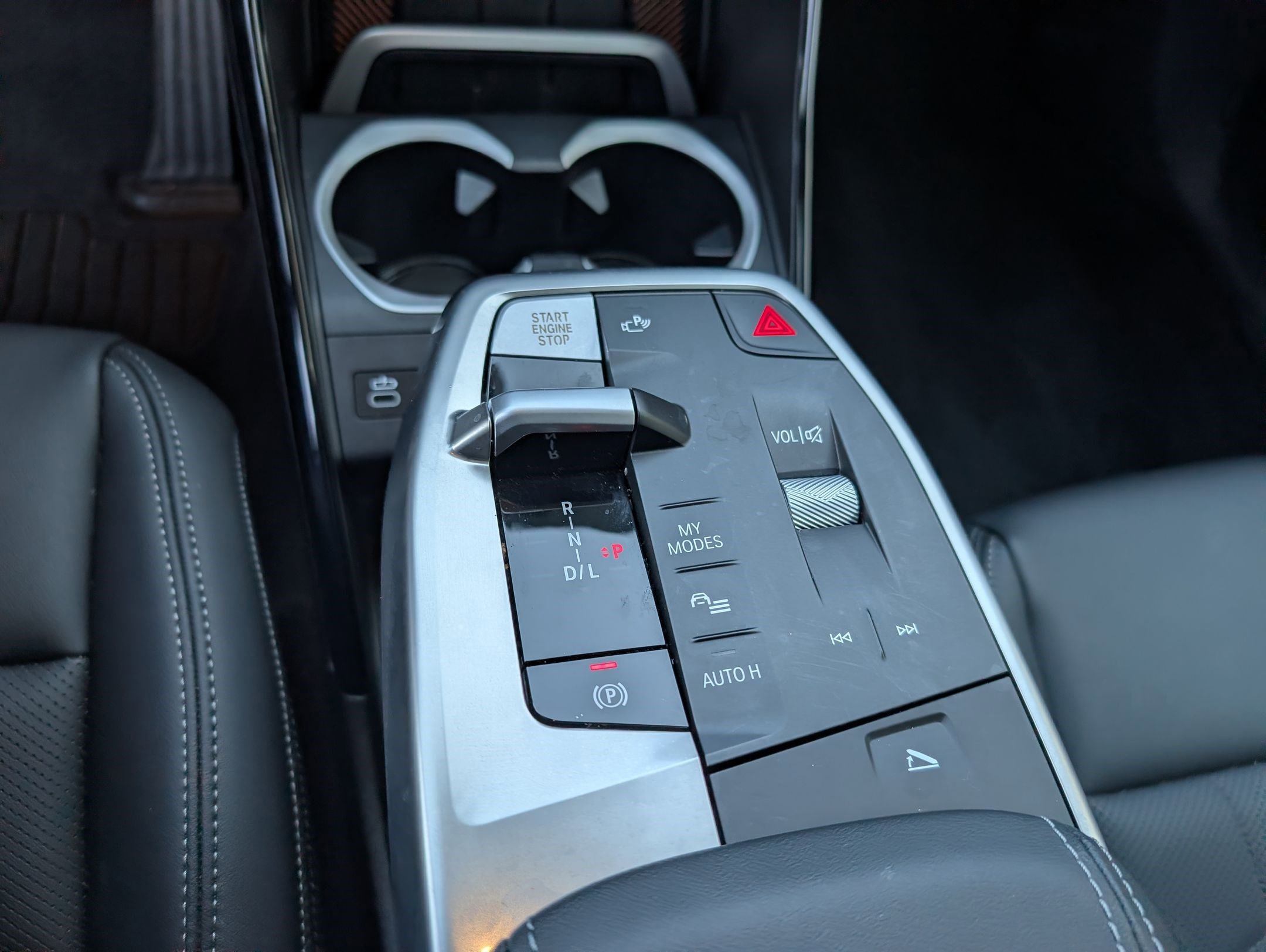 Certified 2025 BMW X1 xDrive28i w/ Technology Package image 19