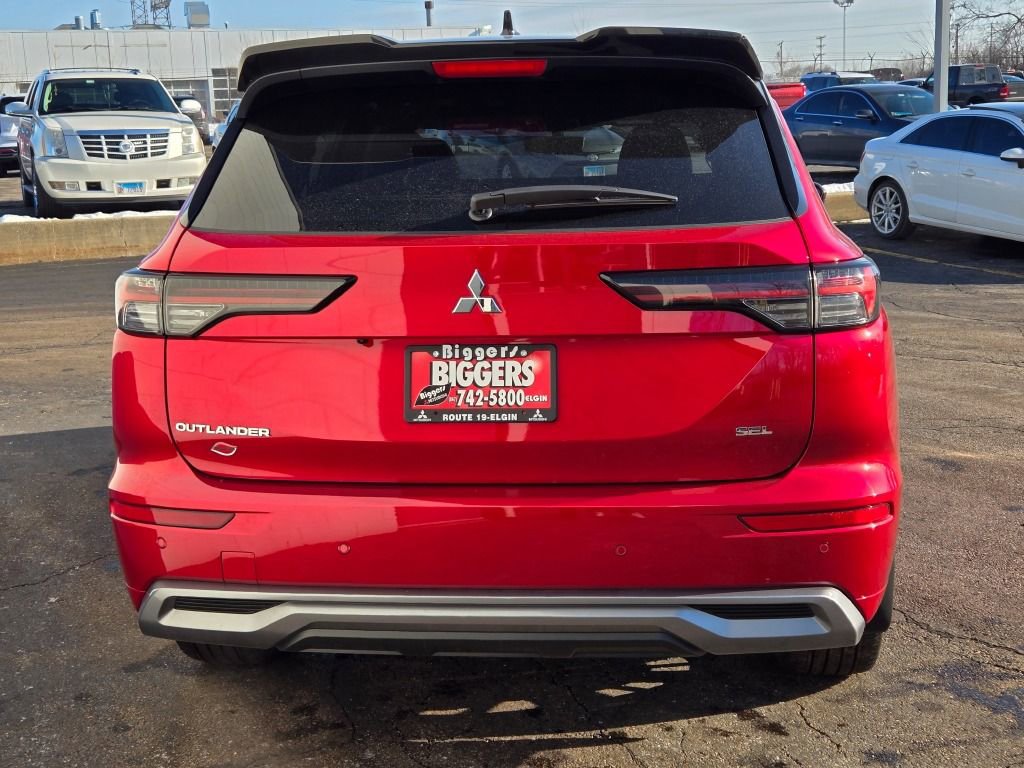 New 2026 Mitsubishi Outlander SEL image 13