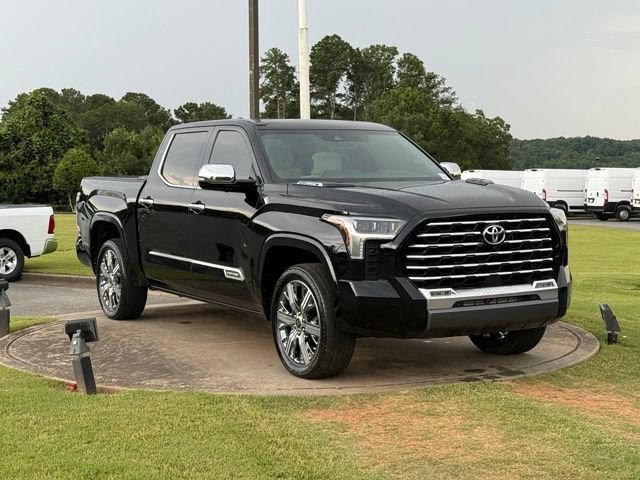 Used 2024 Toyota Tundra Capstone AWD/4WD image 9
