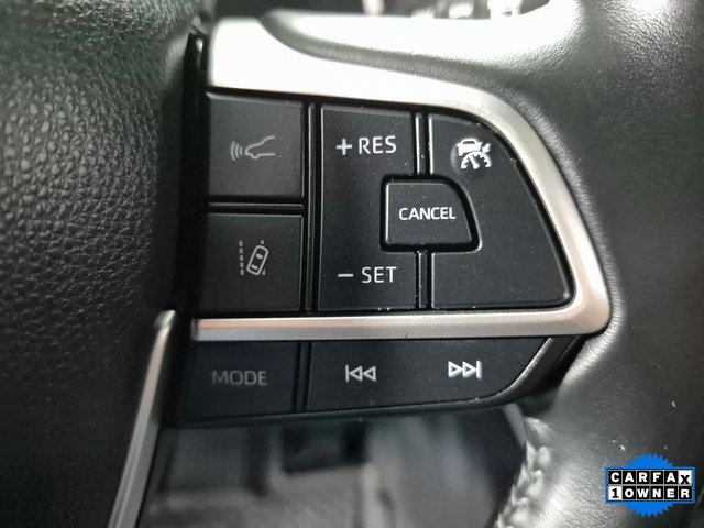 Used 2023 Toyota Highlander XLE image 24