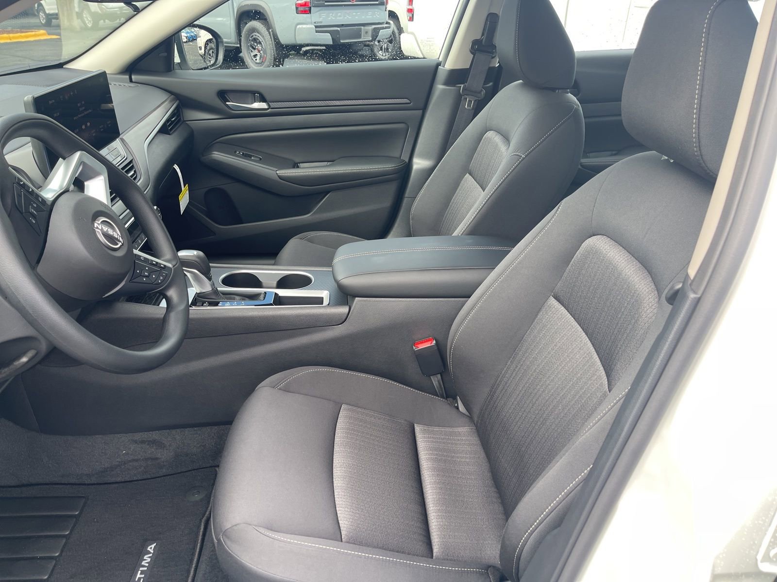 New 2025 Nissan Altima 2.5 SV w/ SV Special Edition Package image 14