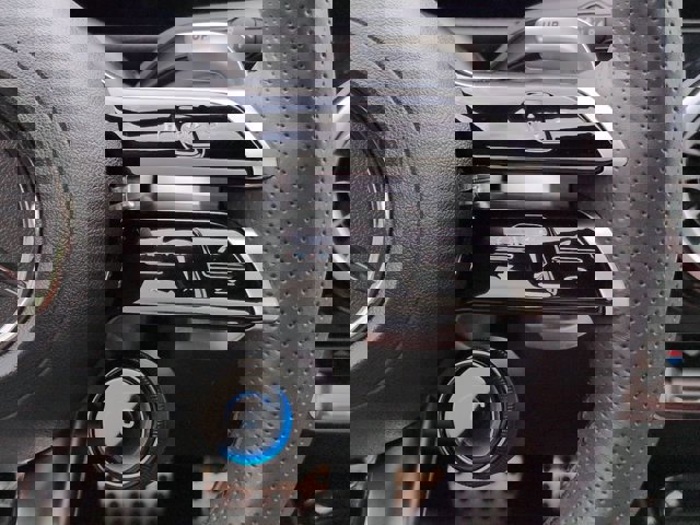 Certified 2024 Mercedes-Benz GLB 35 AMG 4MATIC image 27