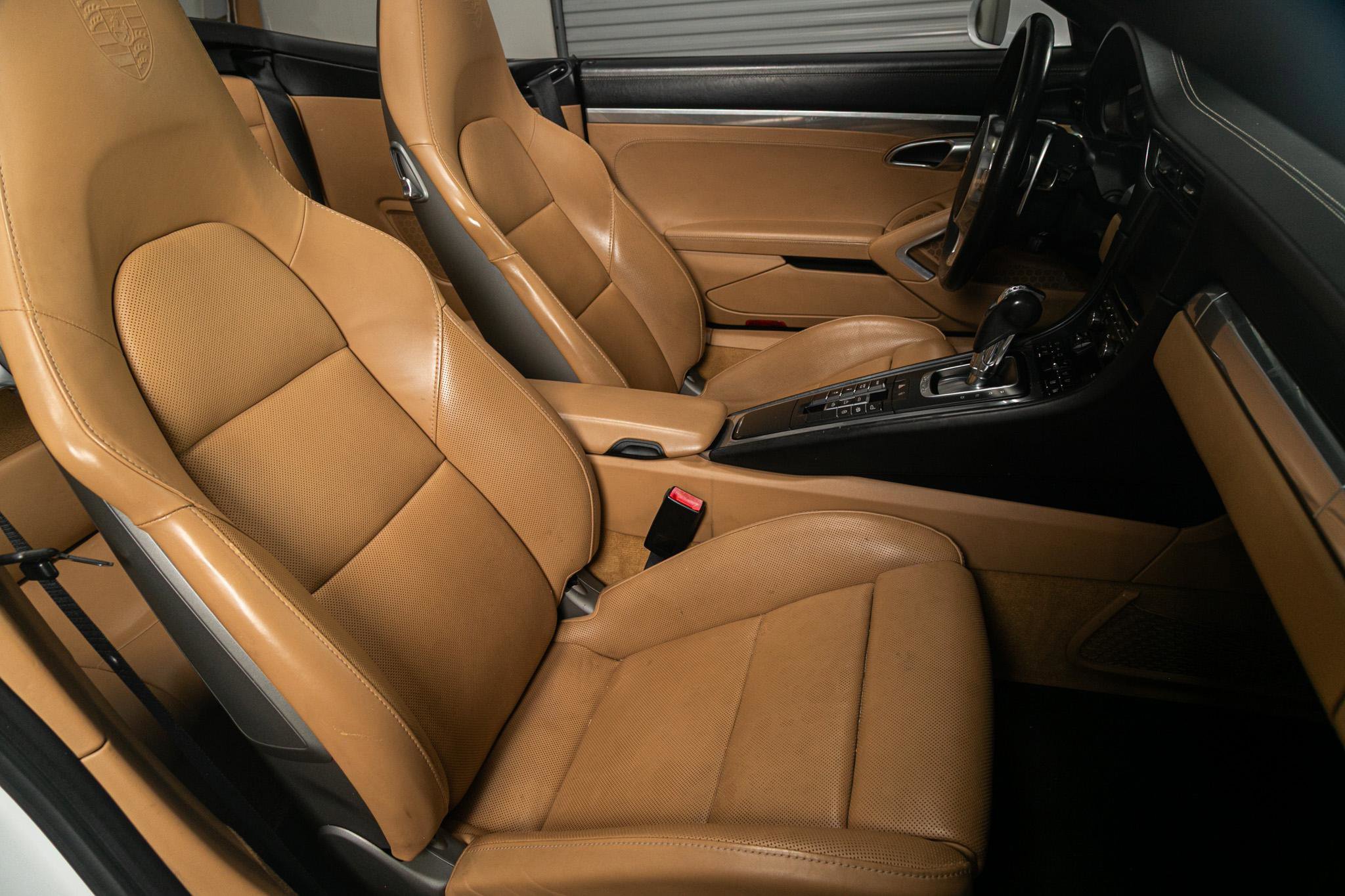 Used 2015 Porsche 911 Carrera S image 24