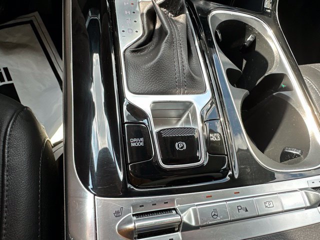 Certified 2024 Kia Carnival SX Prestige FWD image 11