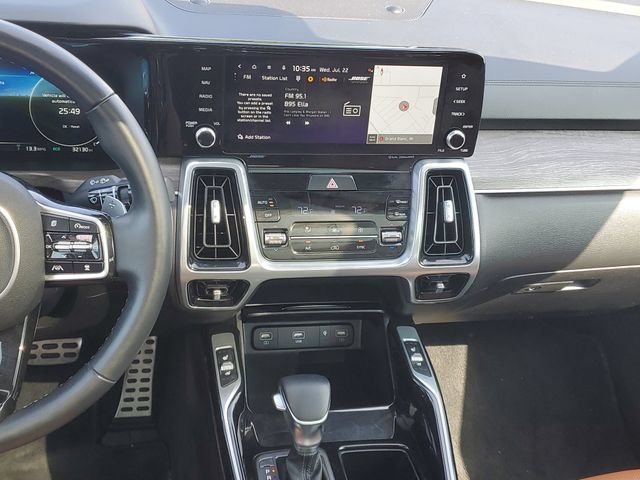 Certified 2021 Kia Sorento SX Prestige AWD/4WD image 9