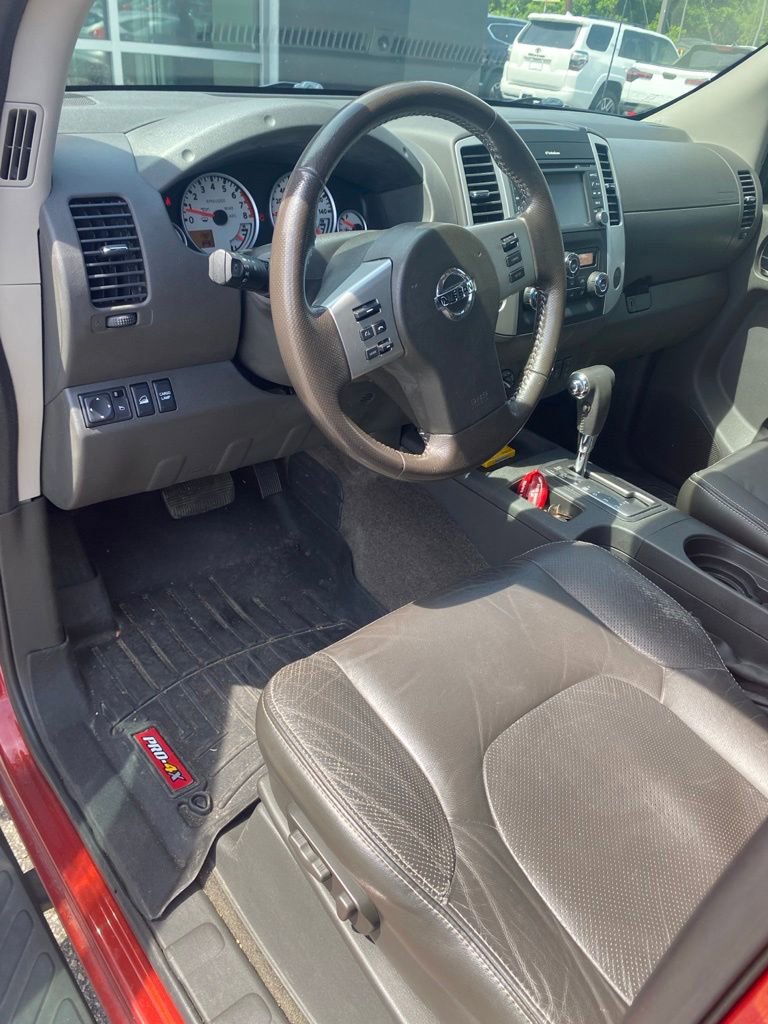 Used 2017 Nissan Frontier PRO-4X w/ Pro-4x Luxury Package AWD/4WD image 7