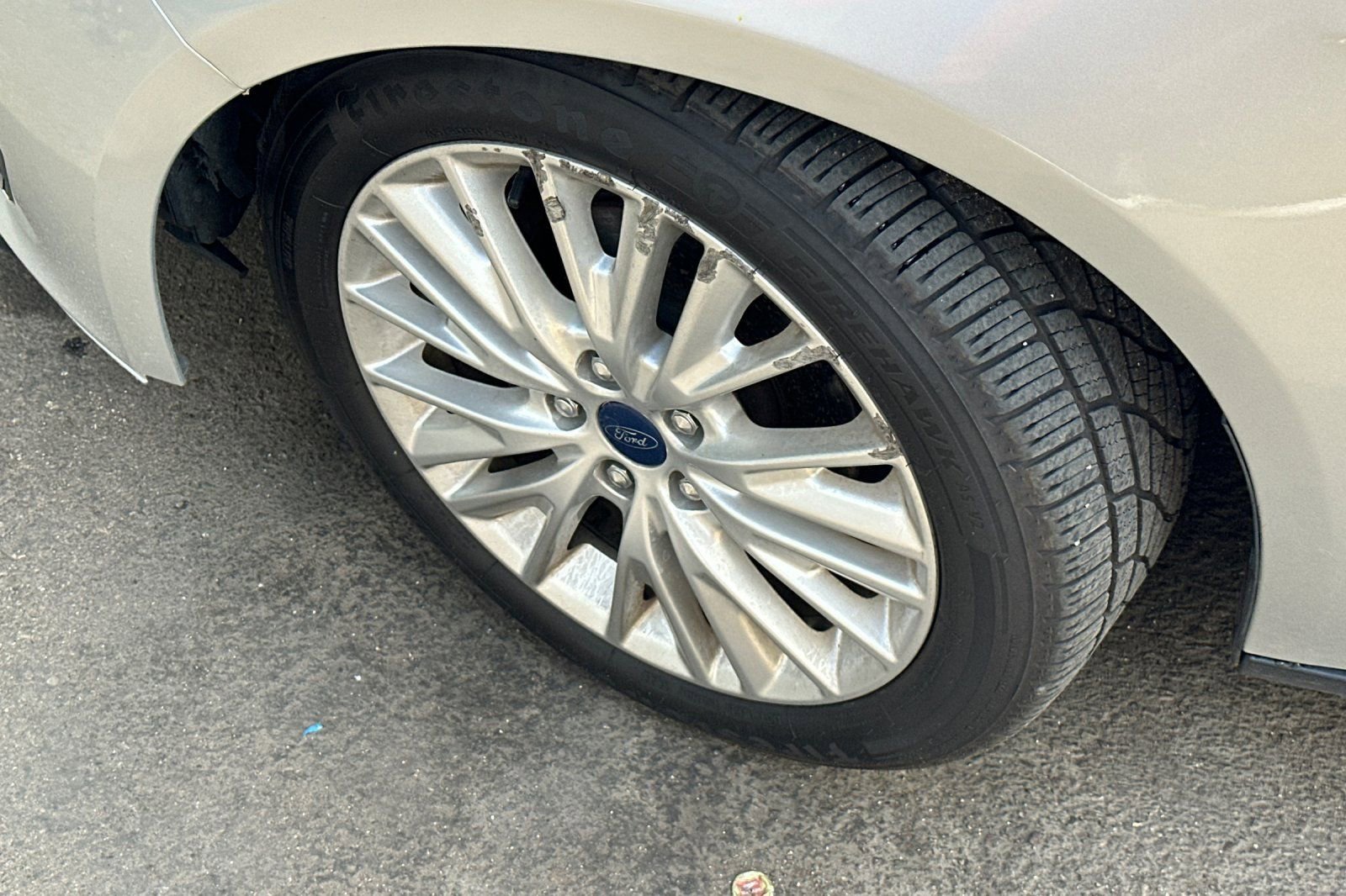 Used 2015 Ford Focus Titanium FWD image 3