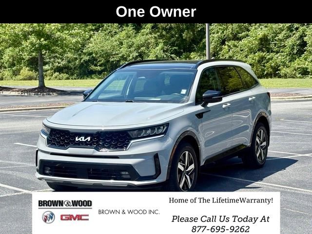 Used 2022 Kia Sorento EX w/ Panoramic Sunroof Package