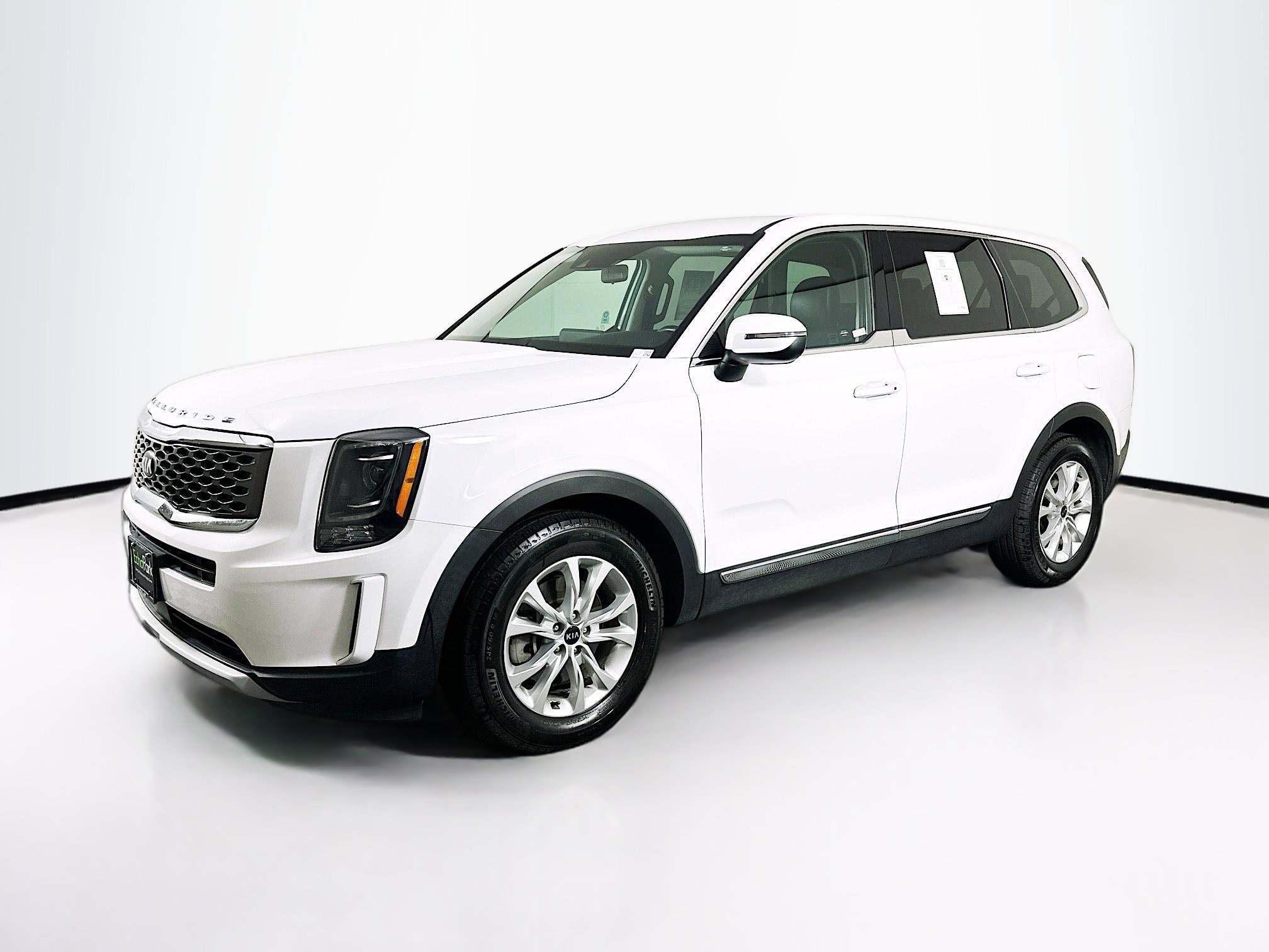 Used 2021 Kia Telluride LX AWD/4WD image 3