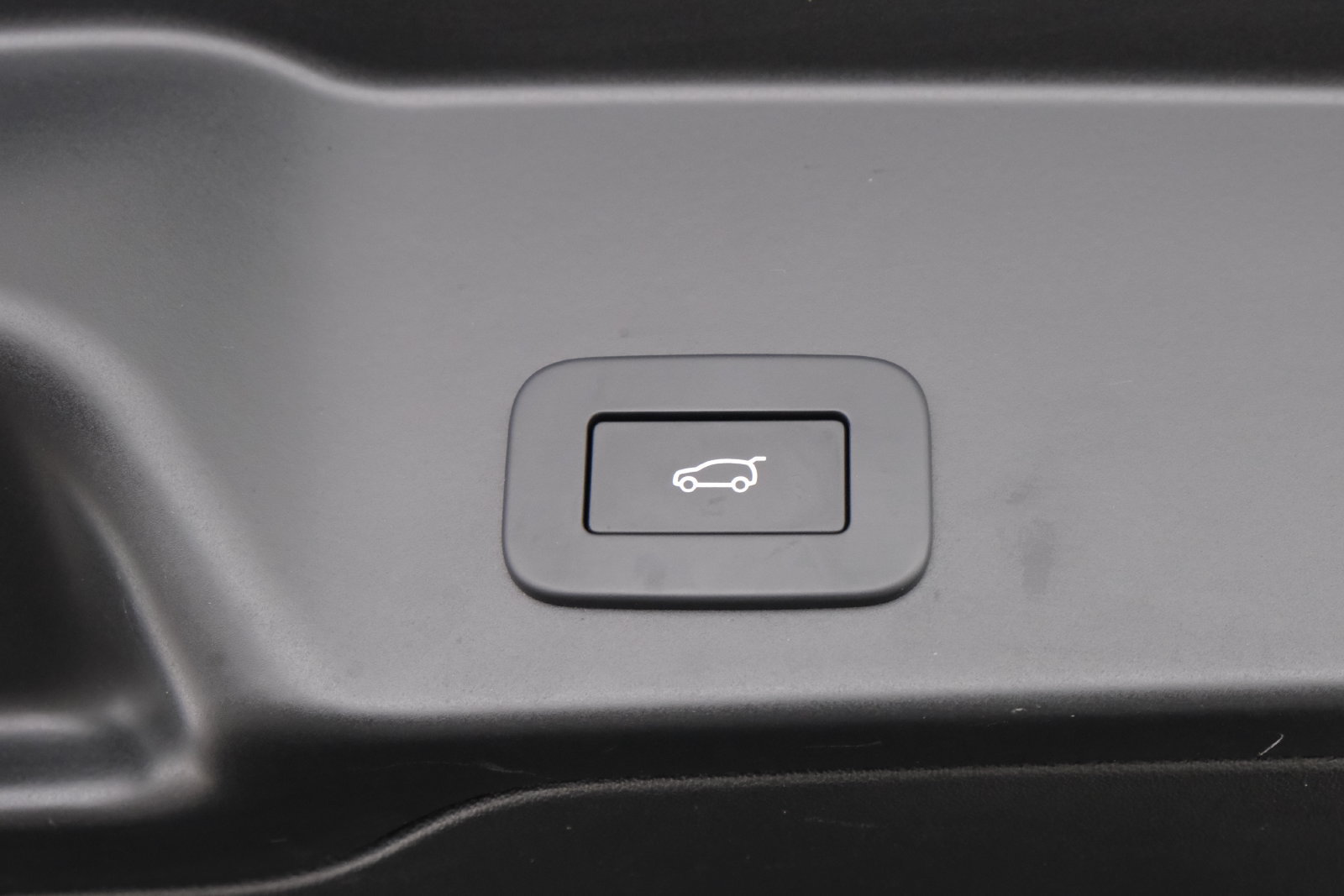 Used 2024 Land Rover Range Rover Evoque Dynamic SE AWD/4WD image 38
