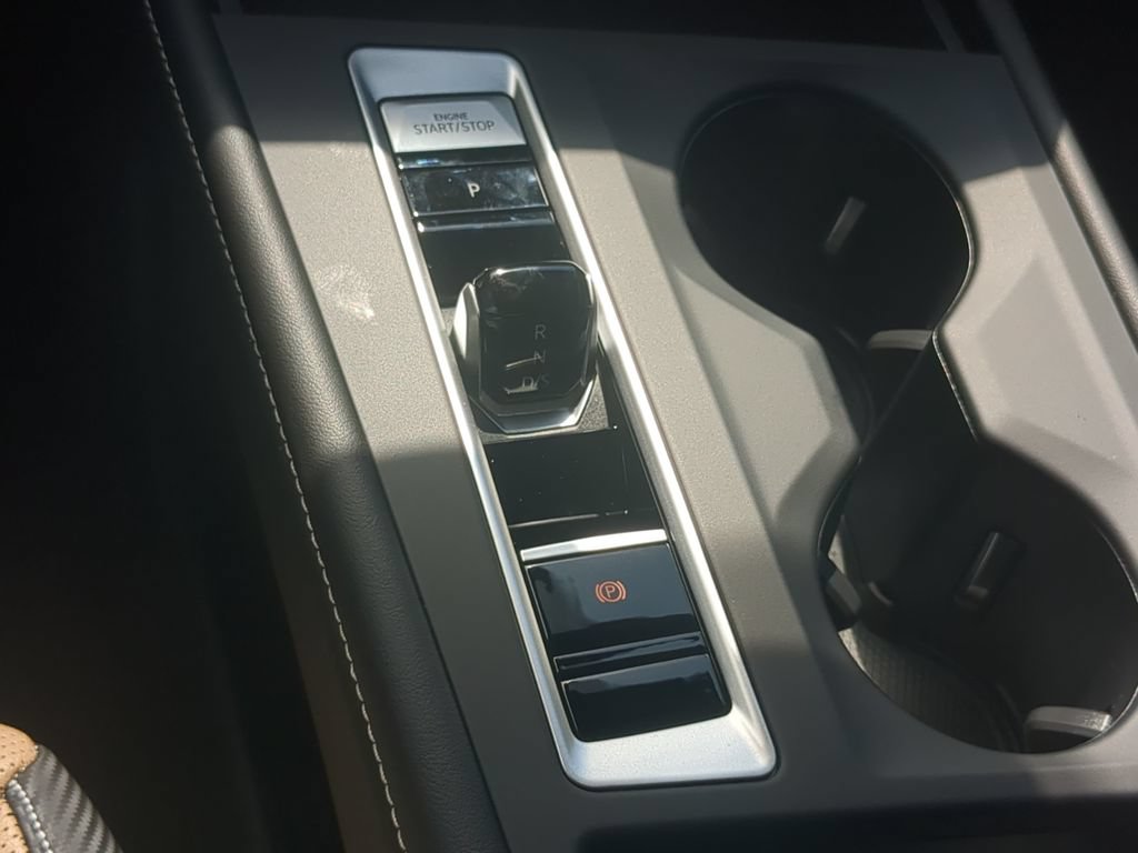 New 2026 Volkswagen Atlas Cross Sport SE FWD image 23