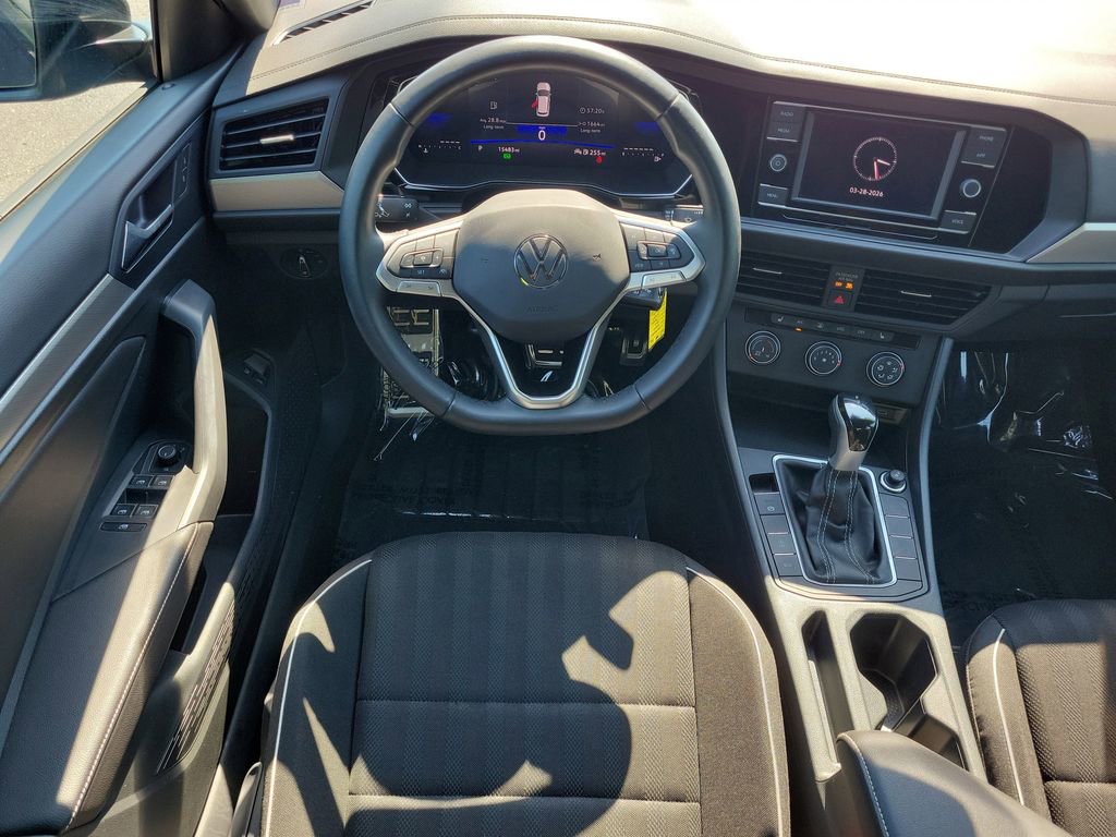 Used 2024 Volkswagen Jetta Sport image 12