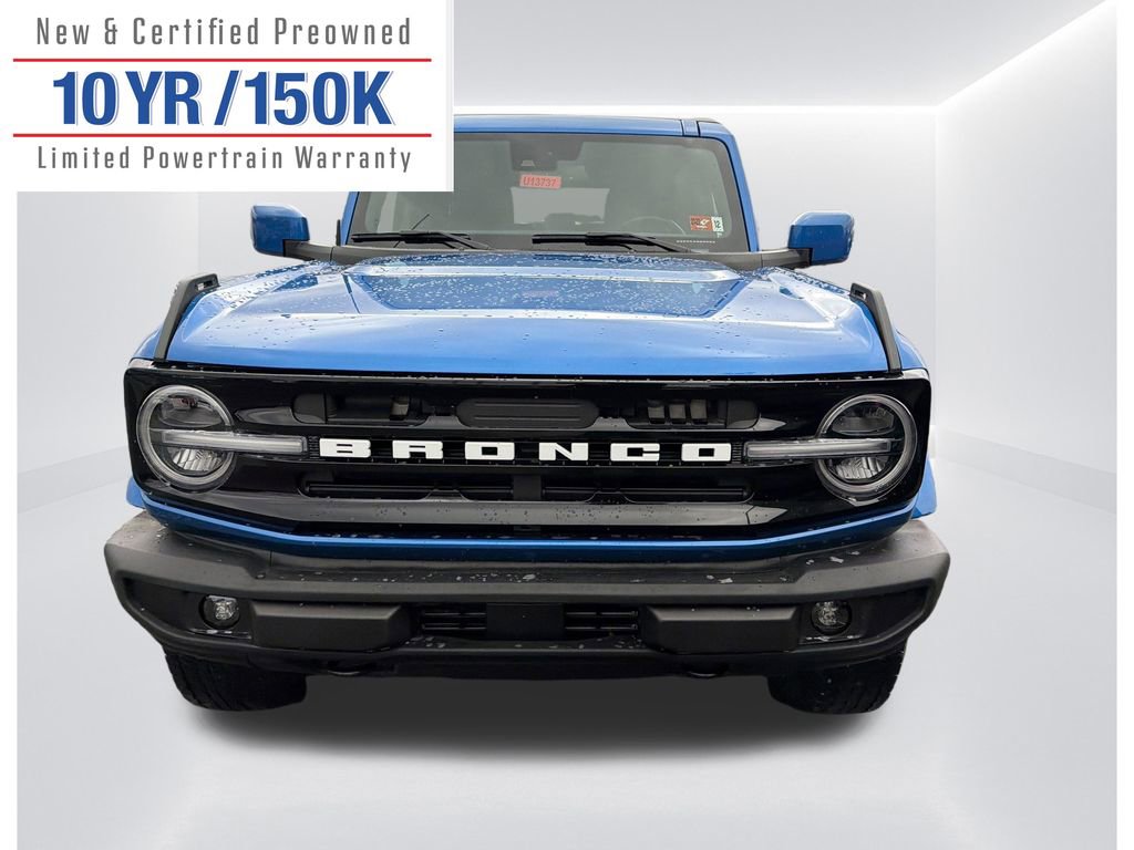 Used 2023 Ford Bronco Outer Banks image 2