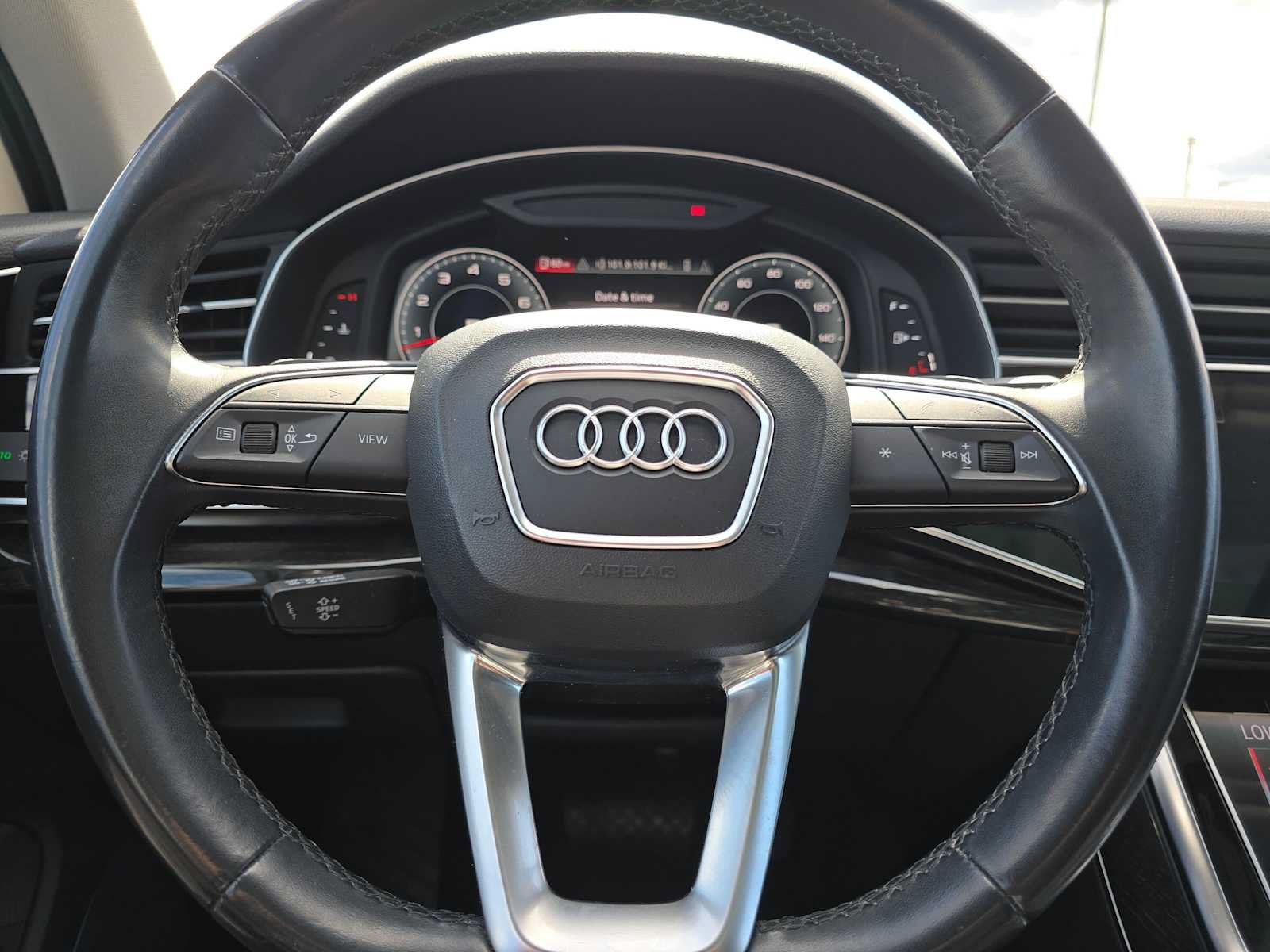 Used 2022 Audi Q7 3.0T Premium AWD/4WD image 28