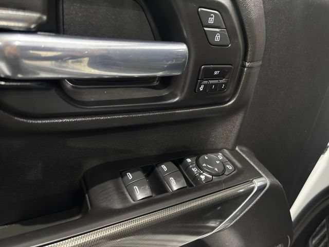 Used 2020 GMC Sierra 2500 AT4 w/ AT4 Premium Package AWD/4WD image 16