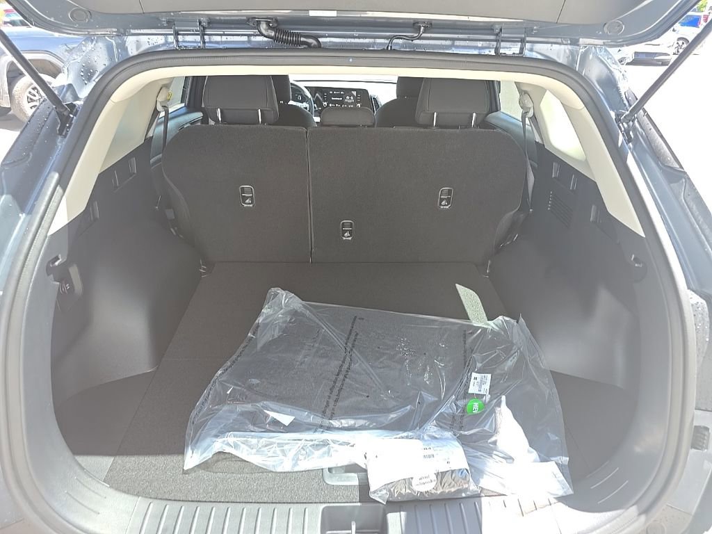 New 2025 Kia Sportage LX image 13