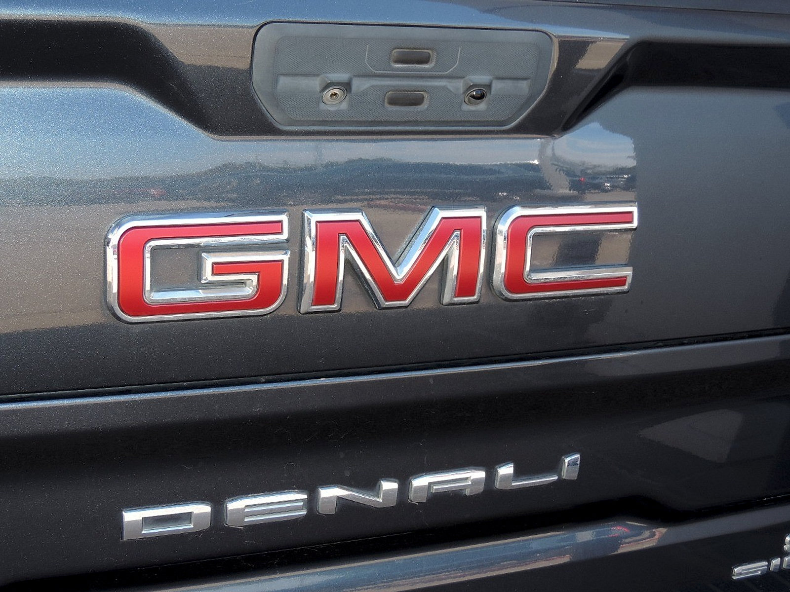 Used 2019 GMC Sierra 1500 Denali w/ Denali Ultimate Package AWD/4WD image 14