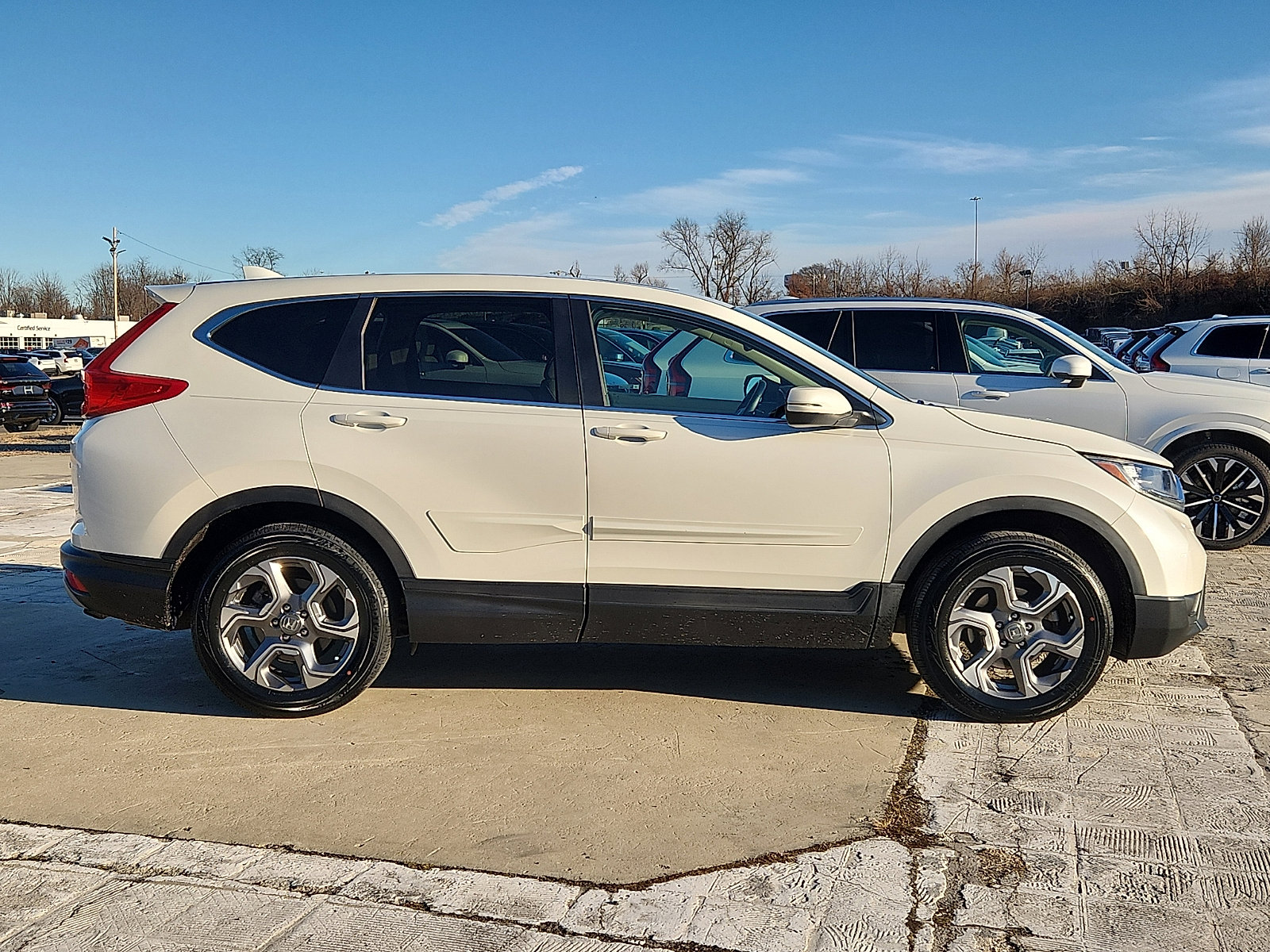 Used 2018 Honda CR-V EX-L image 7
