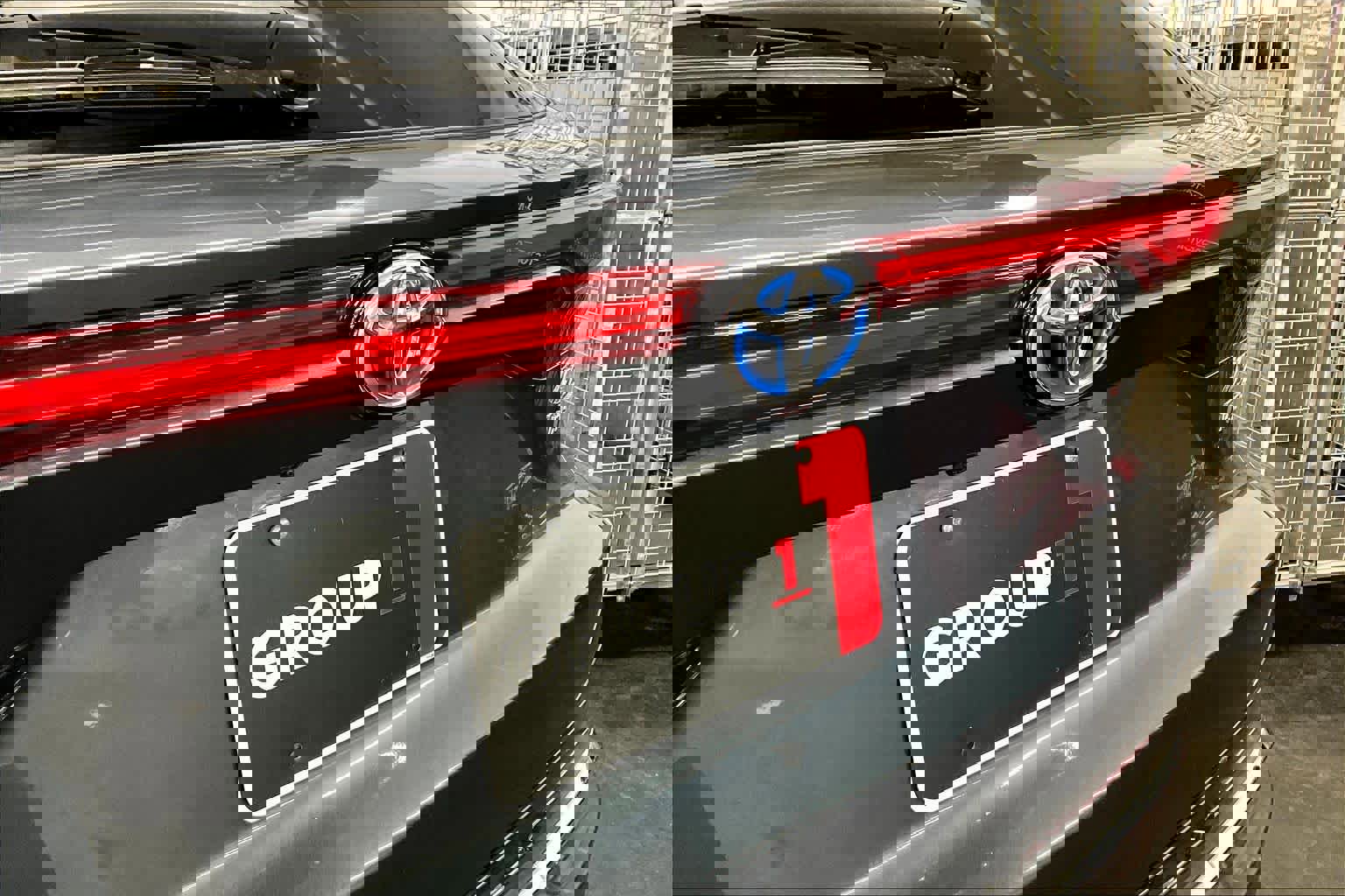 Used 2021 Toyota Venza XLE image 30