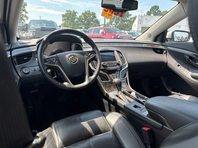 Used 2016 Buick LaCrosse Leather w/ Experience Buick Package FWD image 11