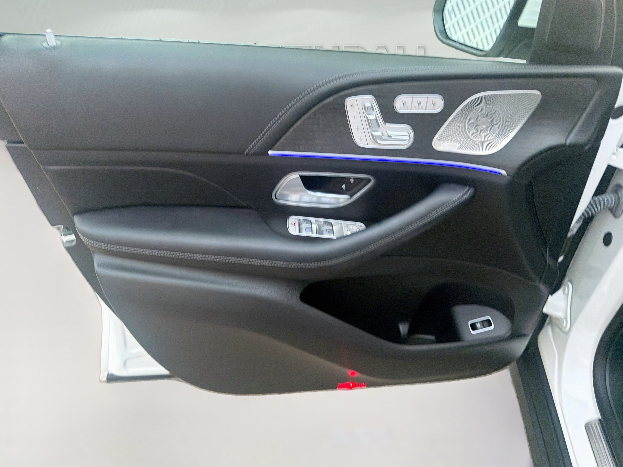 Used 2024 Mercedes-Benz GLE 350 4MATIC image 18