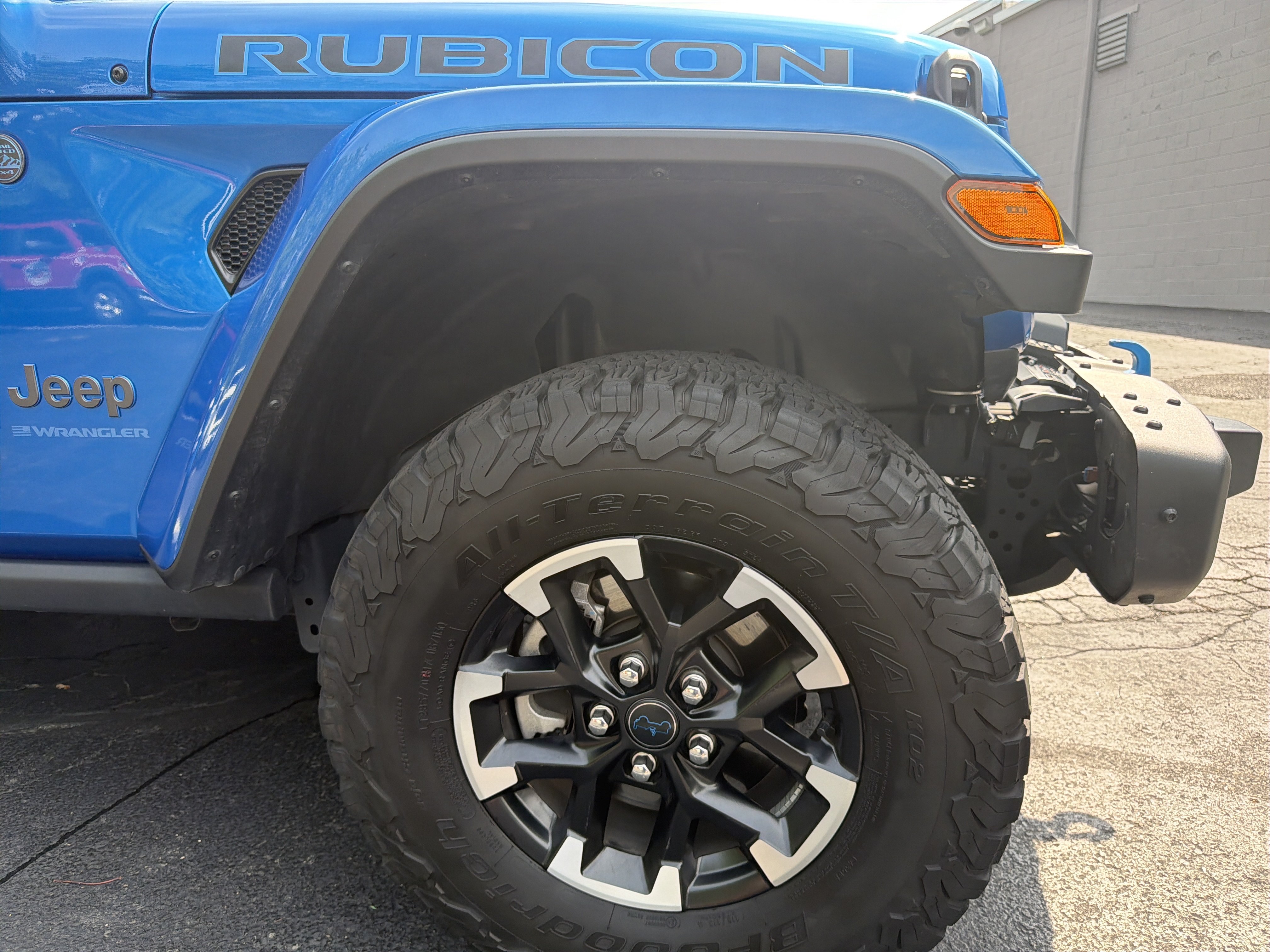 Certified 2025 Jeep Wrangler Unlimited Rubicon 4xe AWD/4WD image 47