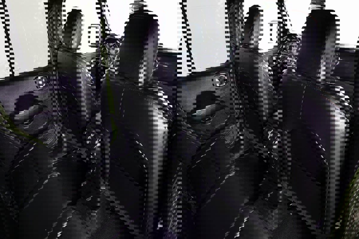 Used 2021 Jeep Wrangler Unlimited Sahara image 33