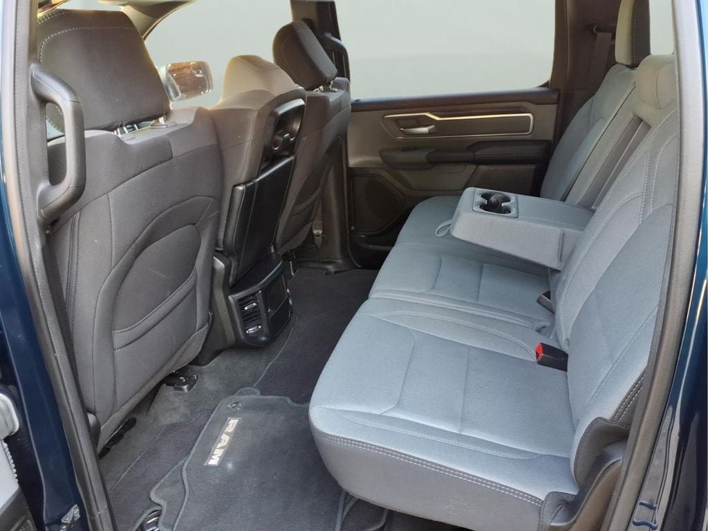 Used 2023 RAM 1500 Big Horn AWD/4WD image 29