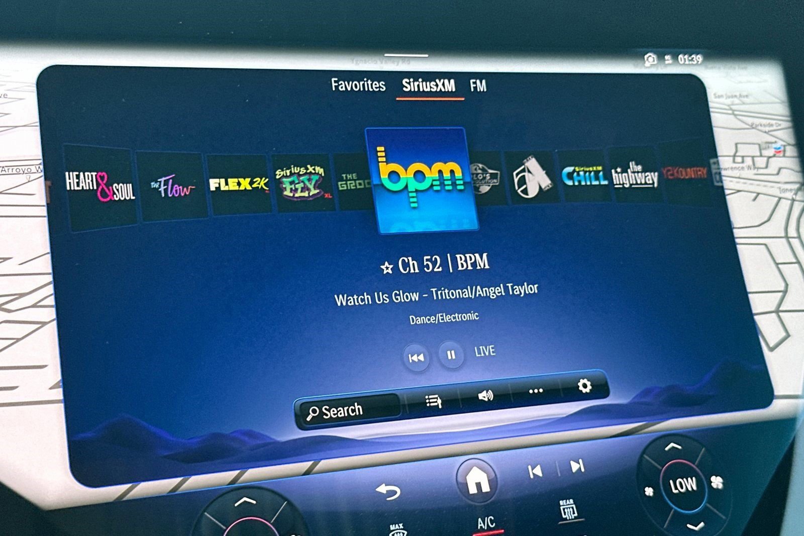 New 2025 Mercedes-Benz EQE AMG 4MATIC SUV image 11