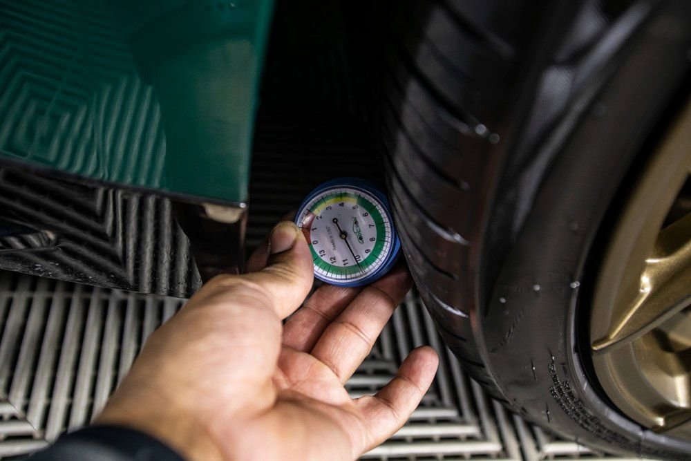 Used 2024 BMW M4 xDrive Competition image 42