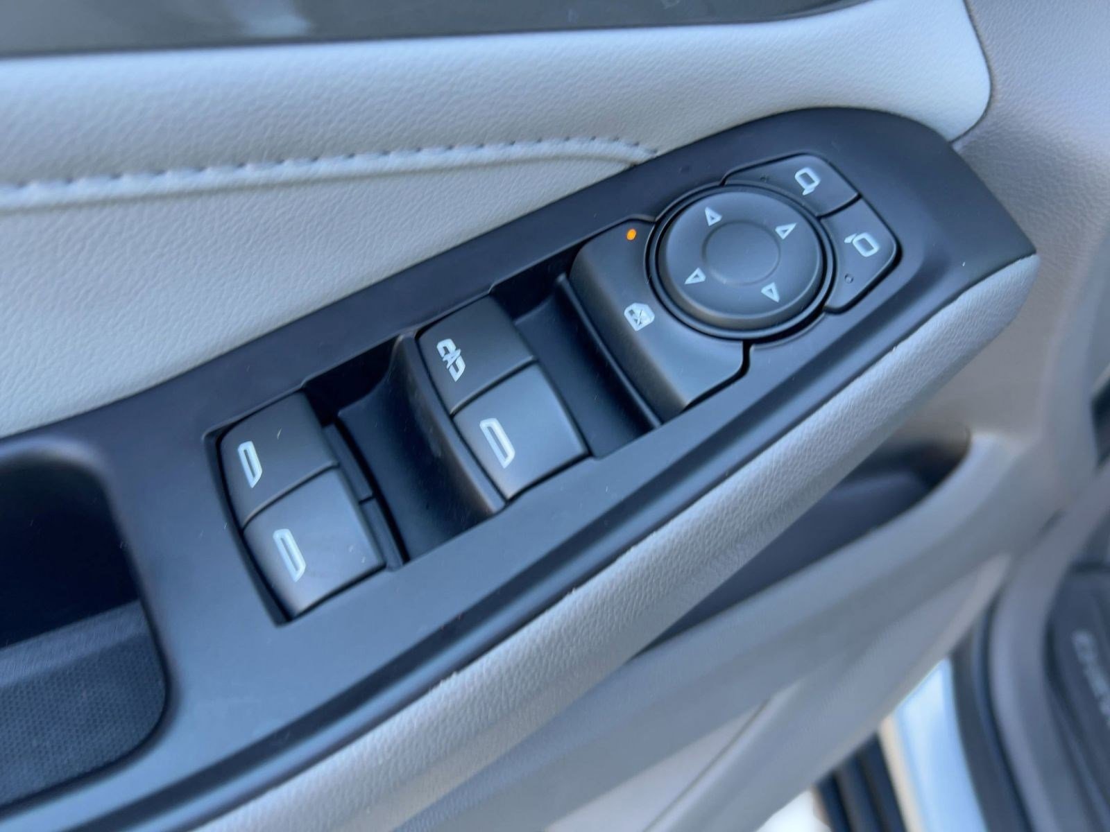 Certified 2020 Chevrolet Traverse LT image 20