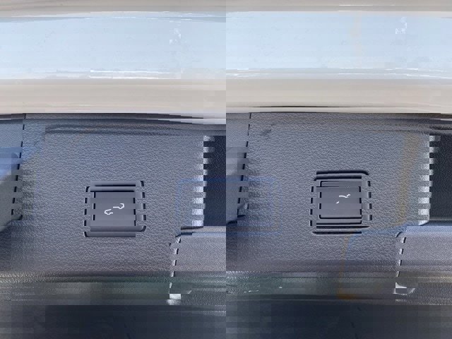 New 2026 Volkswagen Atlas Cross Sport SEL Premium R-Line image 78