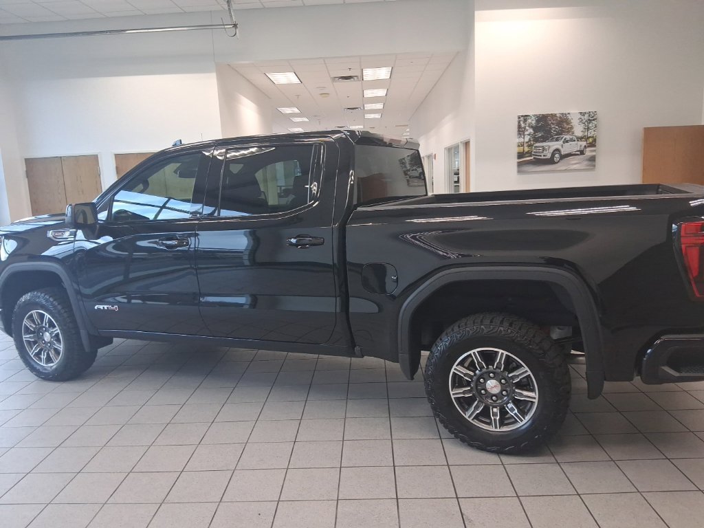 Used 2026 GMC Sierra 1500 AT4 AWD/4WD image 7