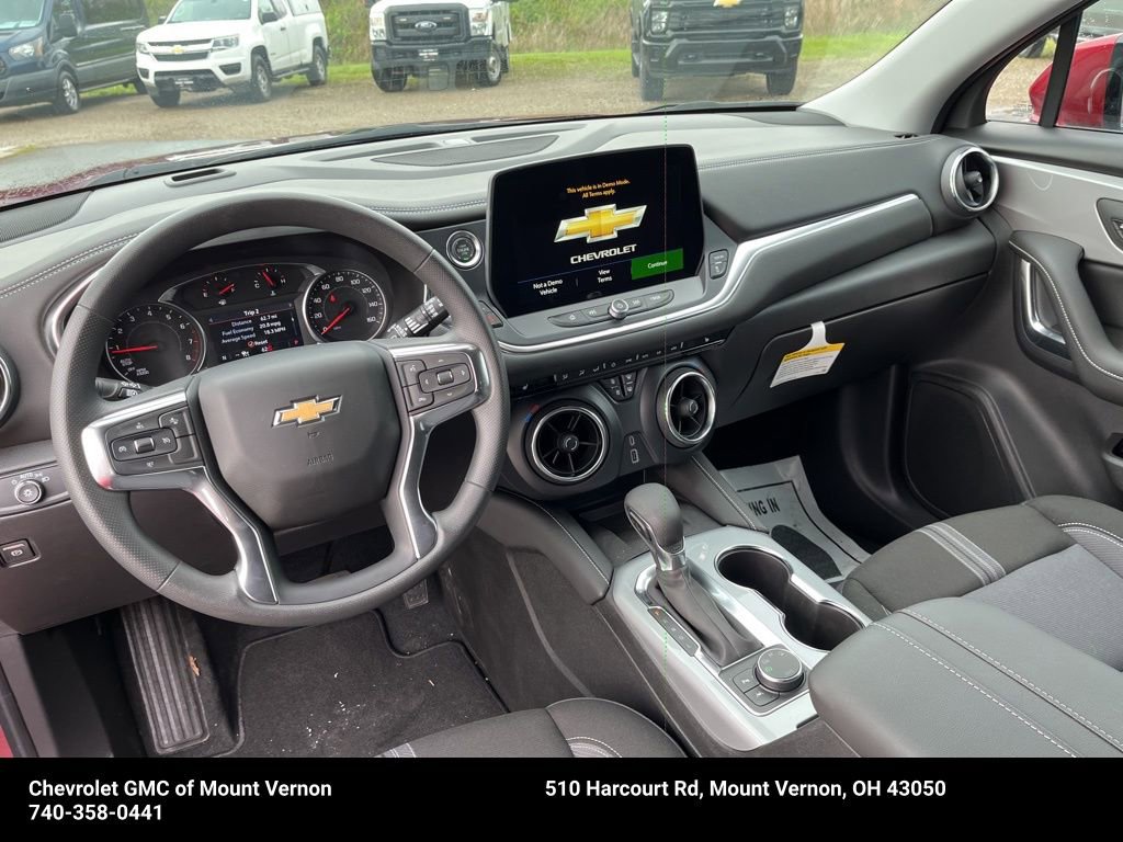 New 2025 Chevrolet Blazer LT w/ Convenience Package image 24