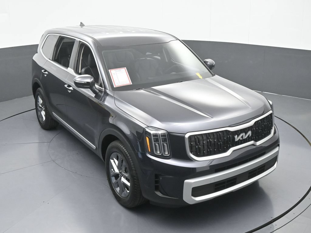 Used 2025 Kia Telluride LX FWD image 53