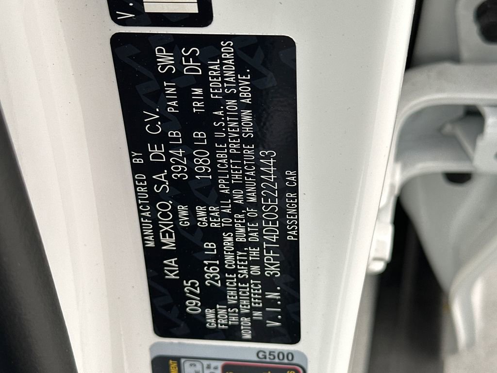 New 2025 Kia K4 FWD image 26