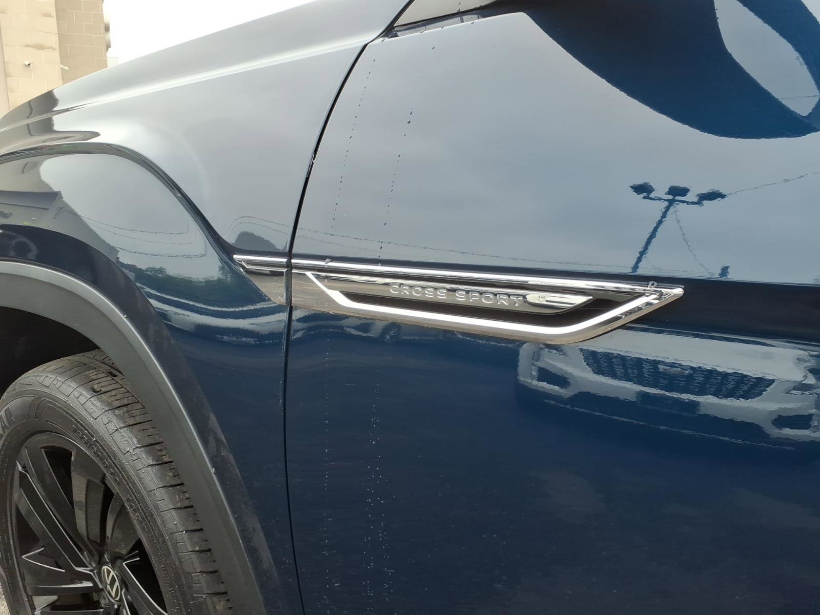 Used 2022 Volkswagen Atlas Cross Sport SE w/ Panoramic Sunroof Package AWD/4WD image 10