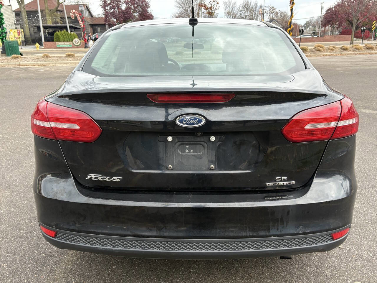 Used 2016 Ford Focus SE image 10