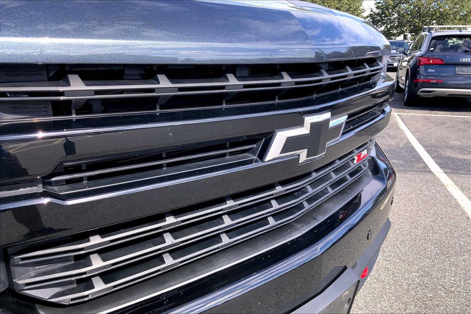 Used 2021 Chevrolet Silverado 1500 LT Trail Boss w/ Convenience Package II AWD/4WD image 29