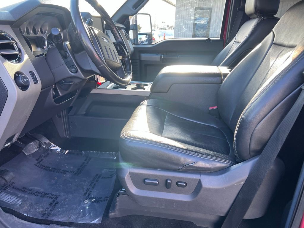 Used 2016 Ford F350 Lariat w/ Lariat Chrome Package image 20