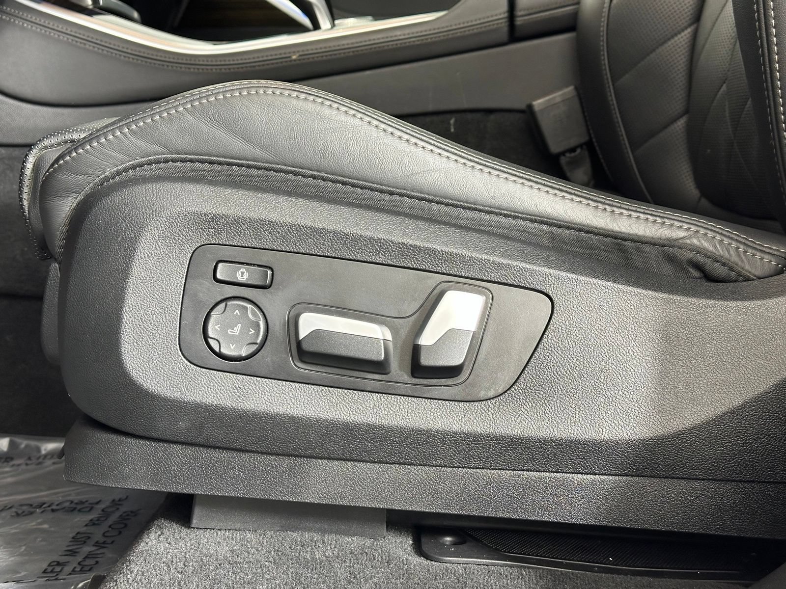 Used 2023 BMW X5 xDrive45e AWD/4WD image 7