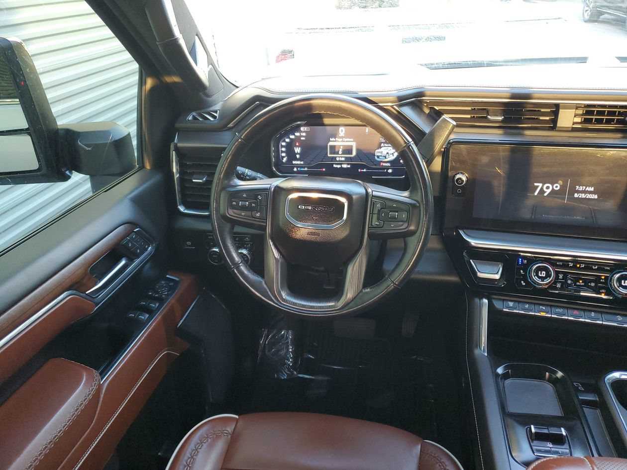Used 2024 GMC Sierra 2500 Denali Ultimate w/ Max Trailering Package AWD/4WD image 13