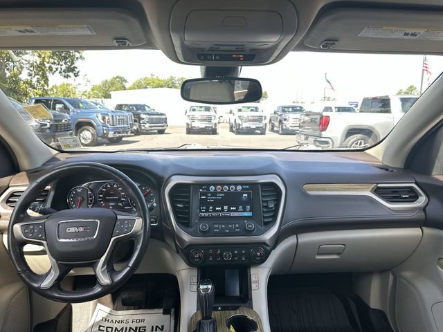 Used 2019 GMC Acadia Denali w/ Technology Package FWD image 10