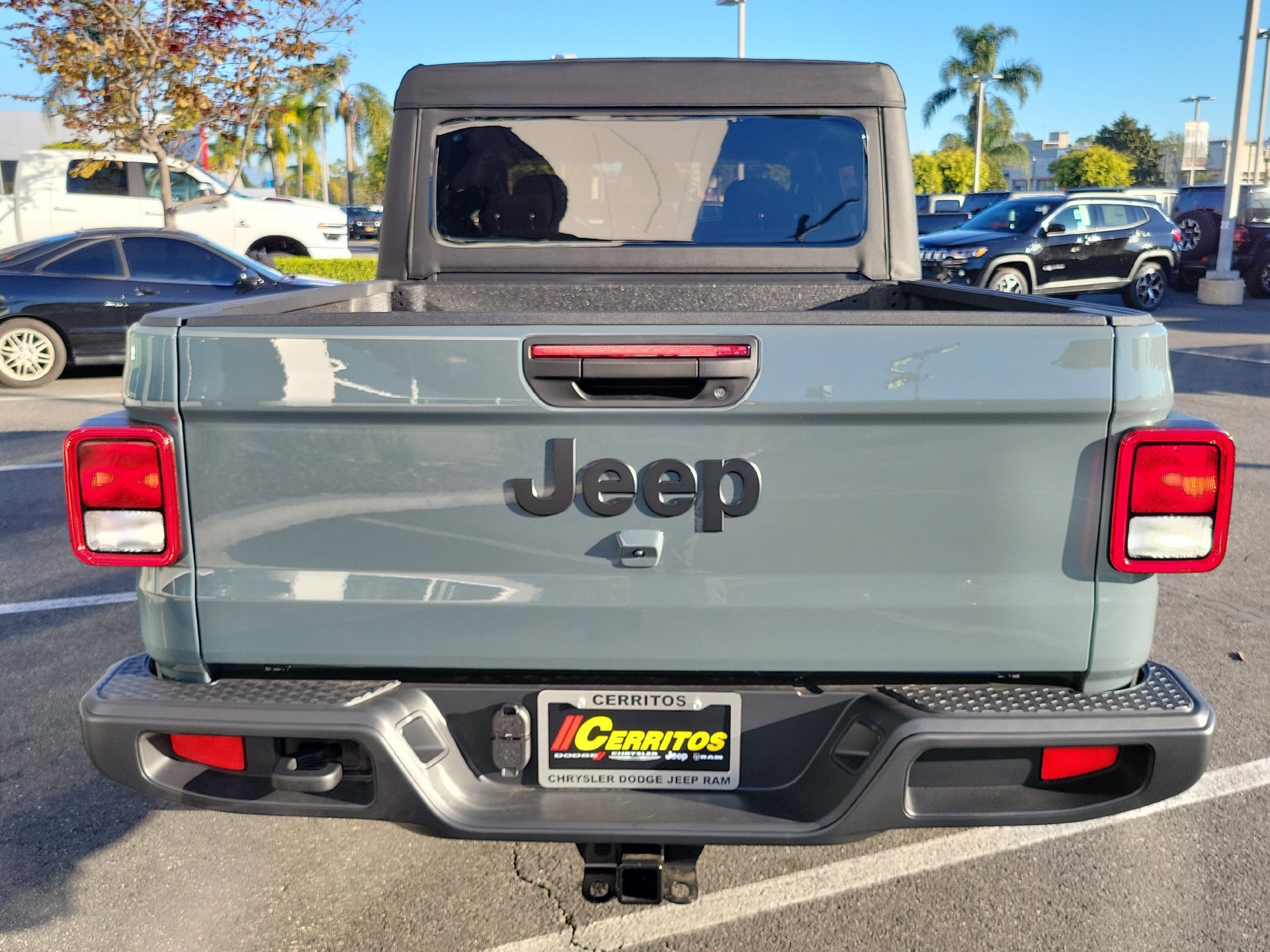 New 2026 Jeep Gladiator Sport AWD/4WD image 20