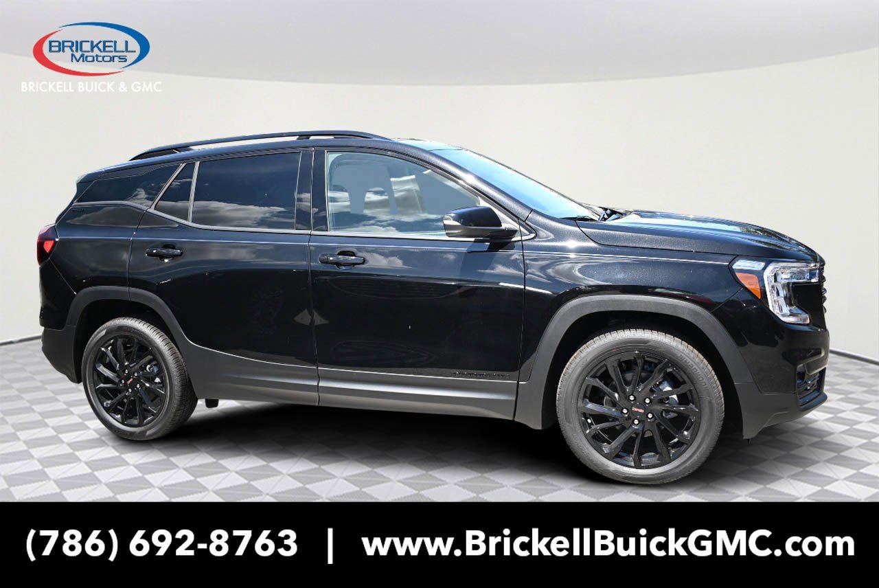 New 2024 GMC Terrain SLT w/ Elevation Edition image 8