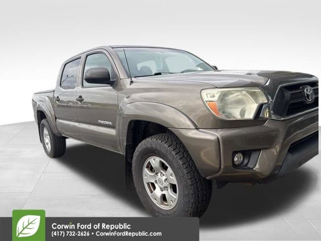 Used 2015 Toyota Tacoma TRD Pro w/ TRD Off-Road Package image 11