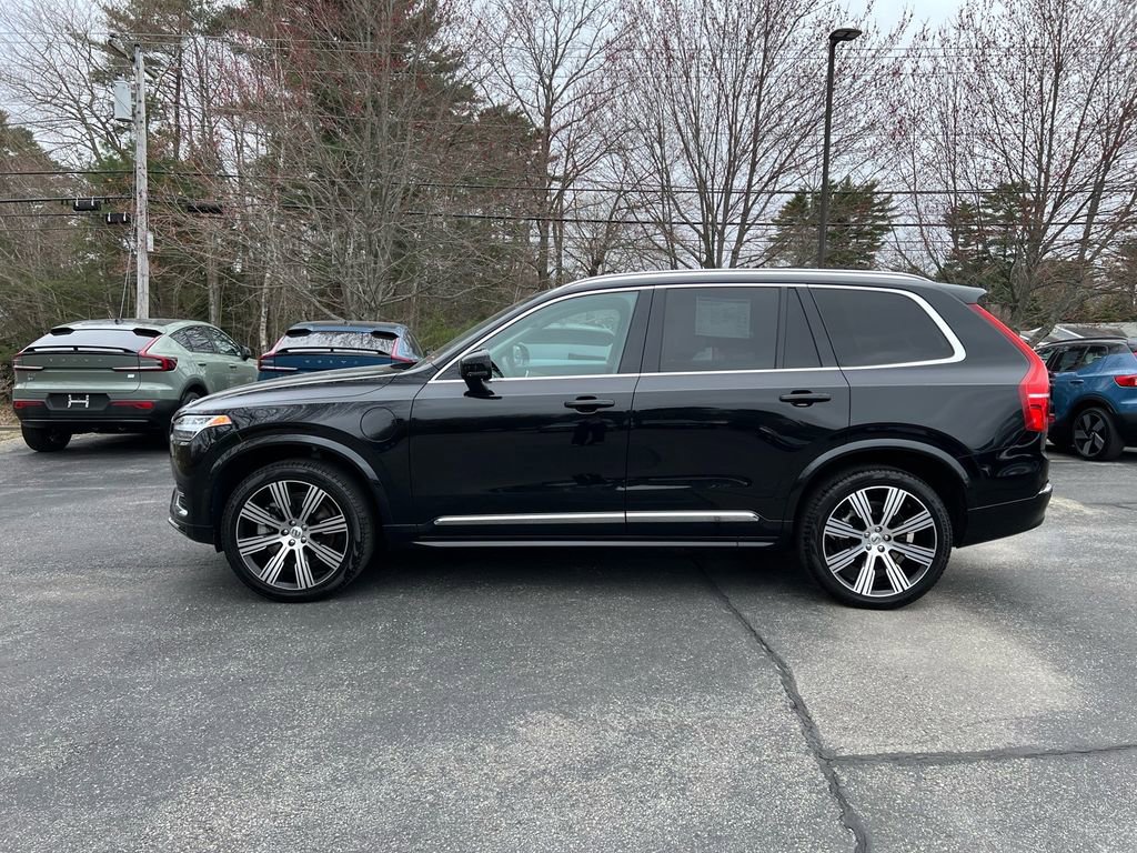 Certified 2025 Volvo XC90 T8 Core w/ Protection Package Premier AWD/4WD image 2